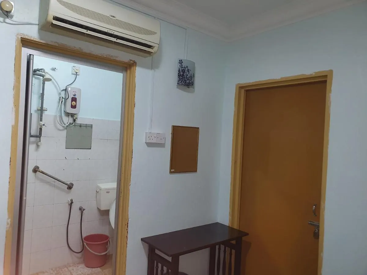 **  Hotel Permai Melaka Raya Malesia